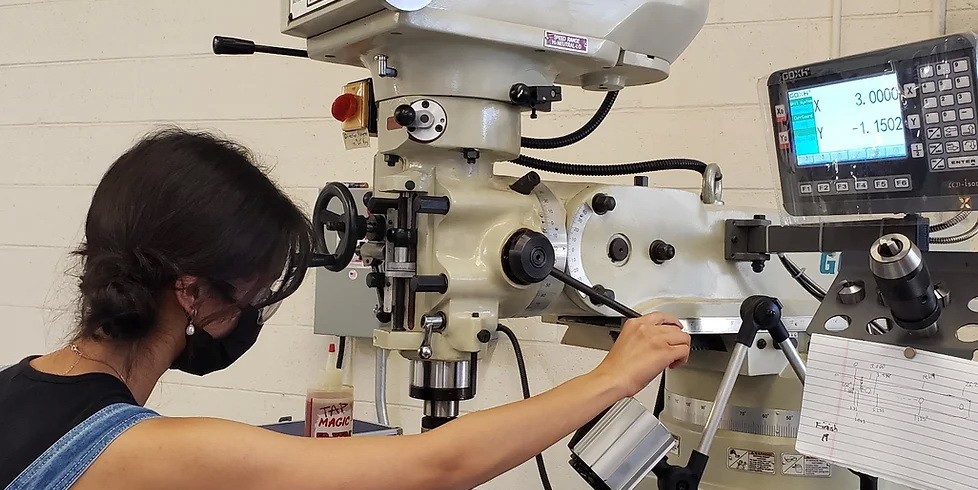 Robotok és 3D nyomtatók reál tárgyak oktatásában